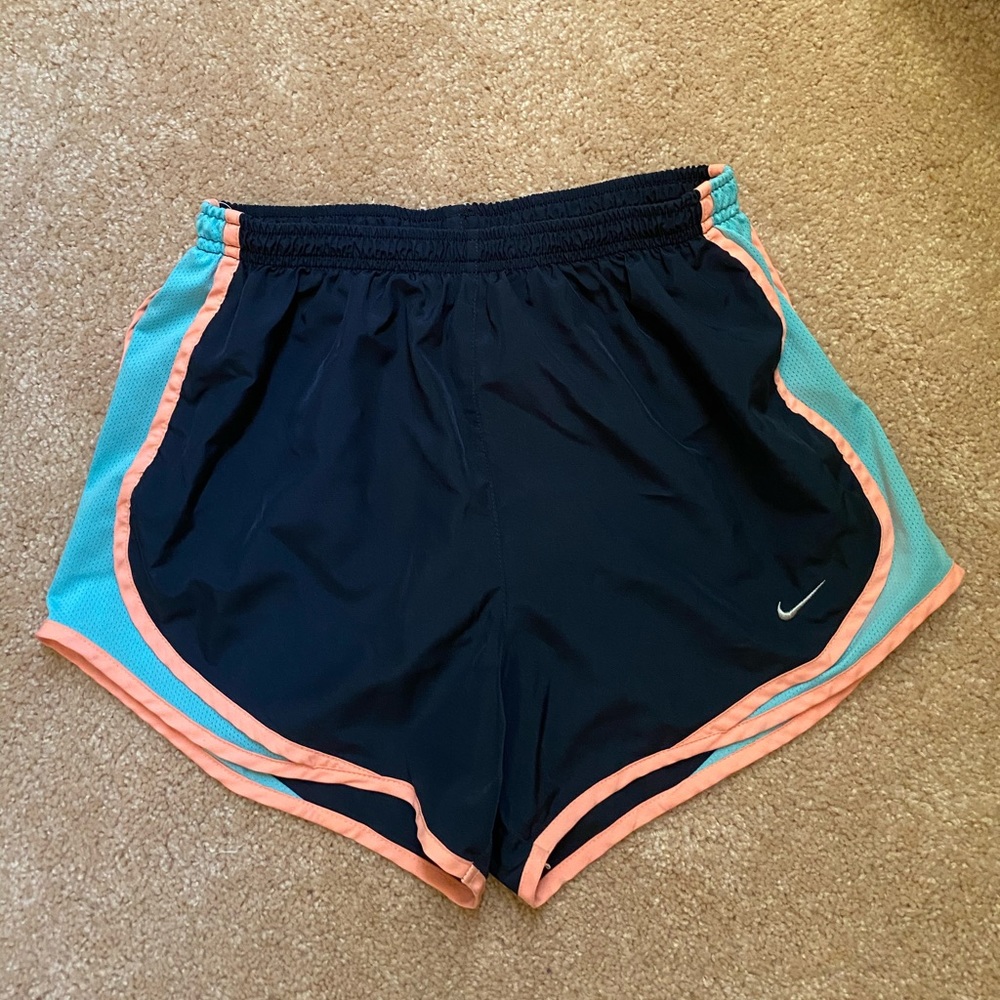 Nike Running Shorts🤍🧡💙